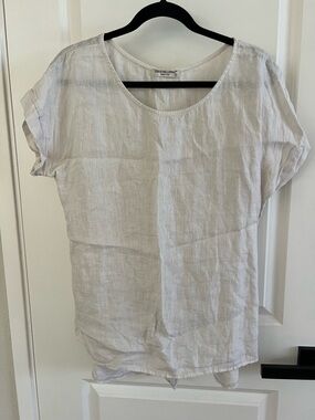 Terzo Millennio Tan Scoop Neck Linen Top